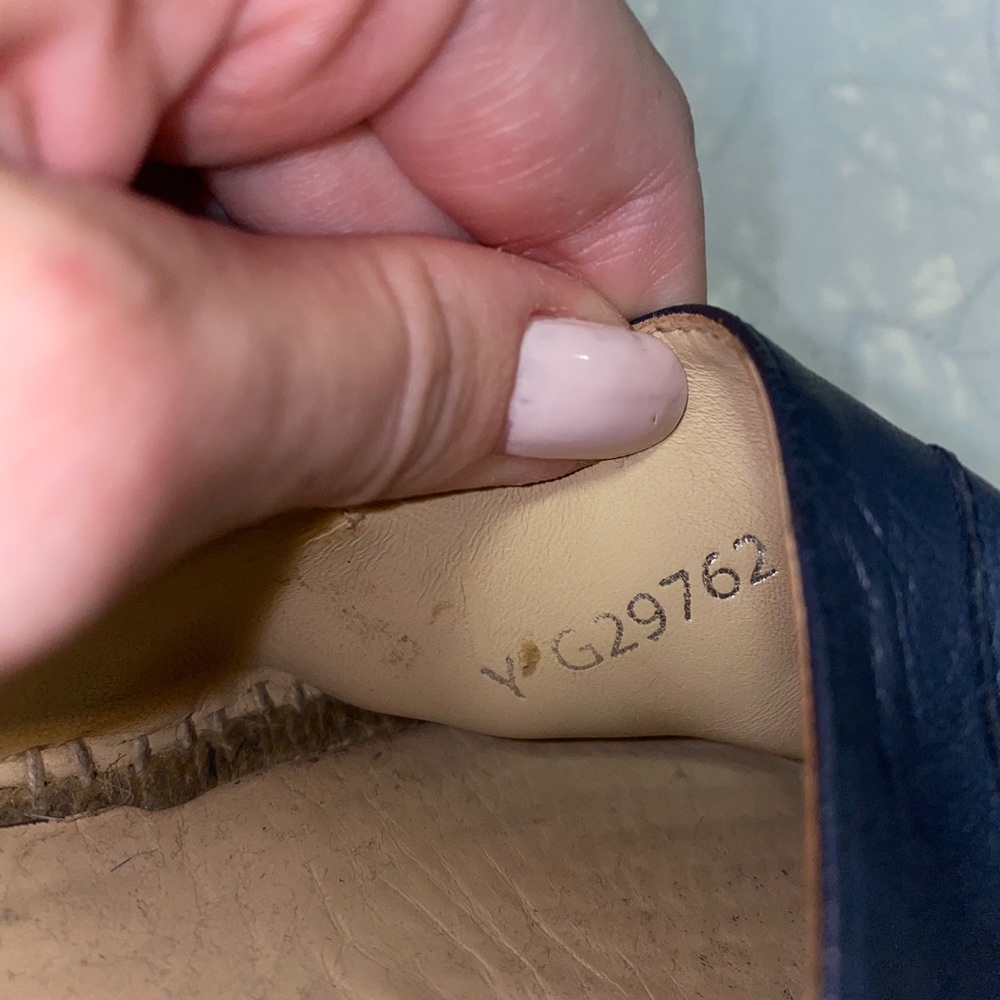 Chanel - Navy Leather Espadrilles Size 41 - Picture 4 of 8